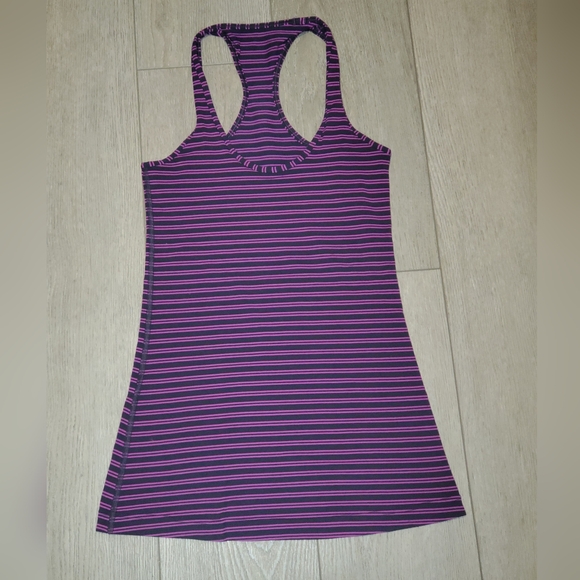 Lululemon Cool Racerback Tank Small - Picture 6 of 14